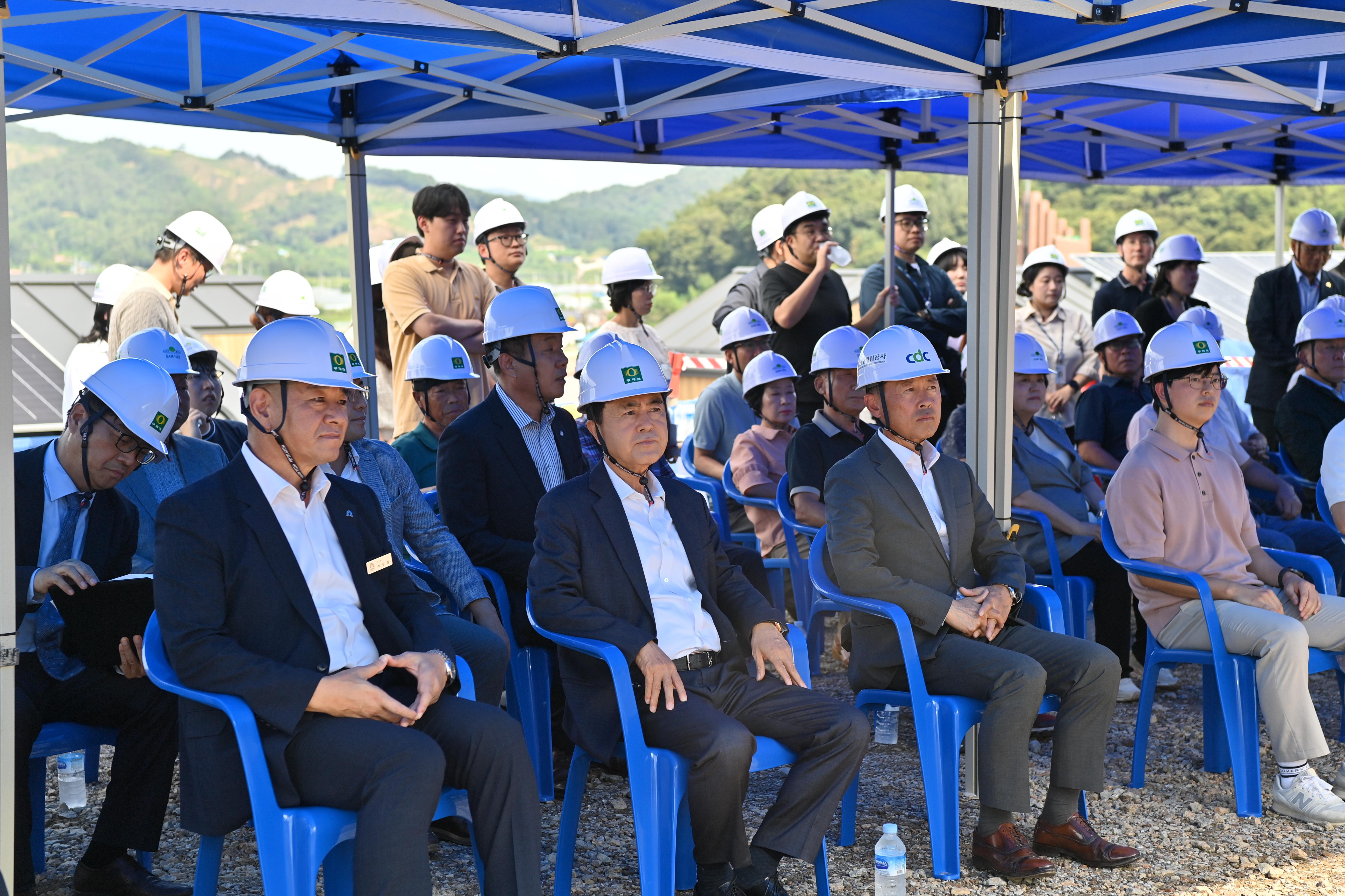 충남형 농촌리브투게더 공주신풍 충청남도지사 현장 방문 이미지2